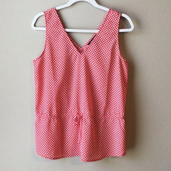 Banana Republic Tops - Banana Republic Red & White Triangle Tank Top, S